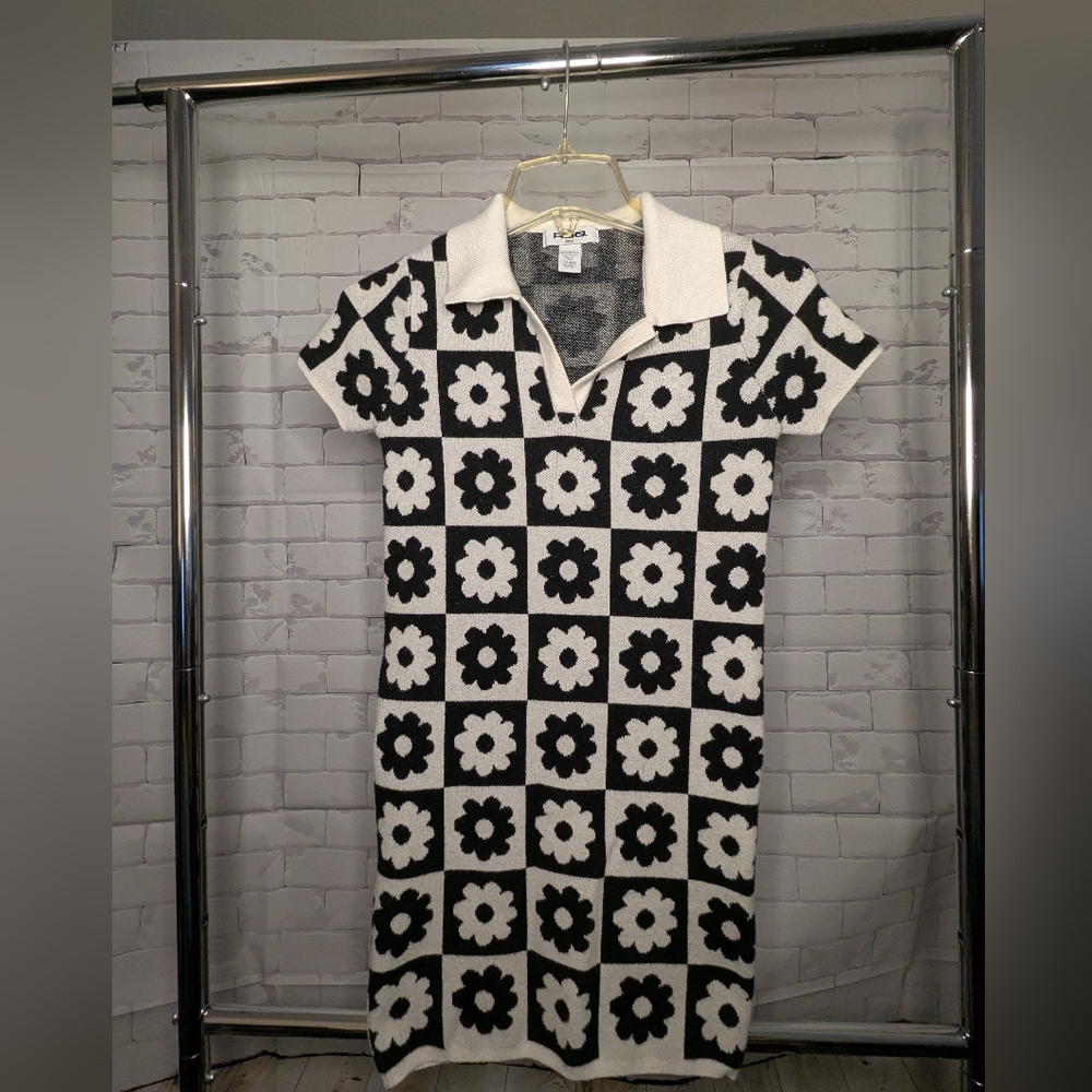 Black and White Floral Knit Dress